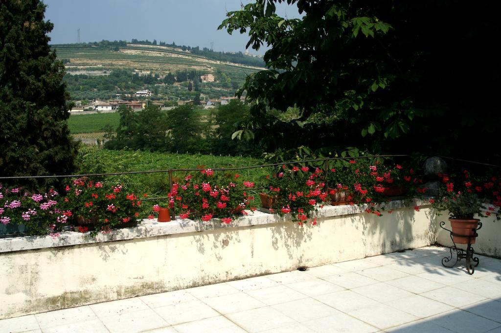 B&B Villa Monteleone SantʼAmbrogio di Valpolicella Extérieur photo